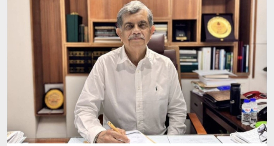 মাধ্যমিক বিদ্যালয়ের...