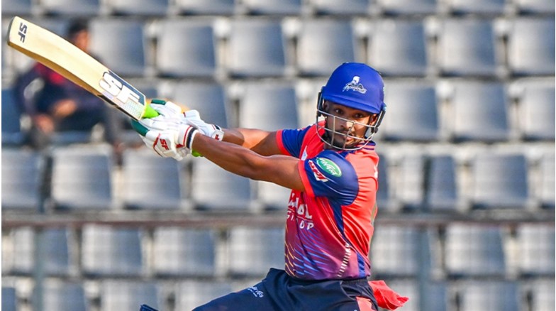 রংপুরকে হারিয়ে বোনাস...