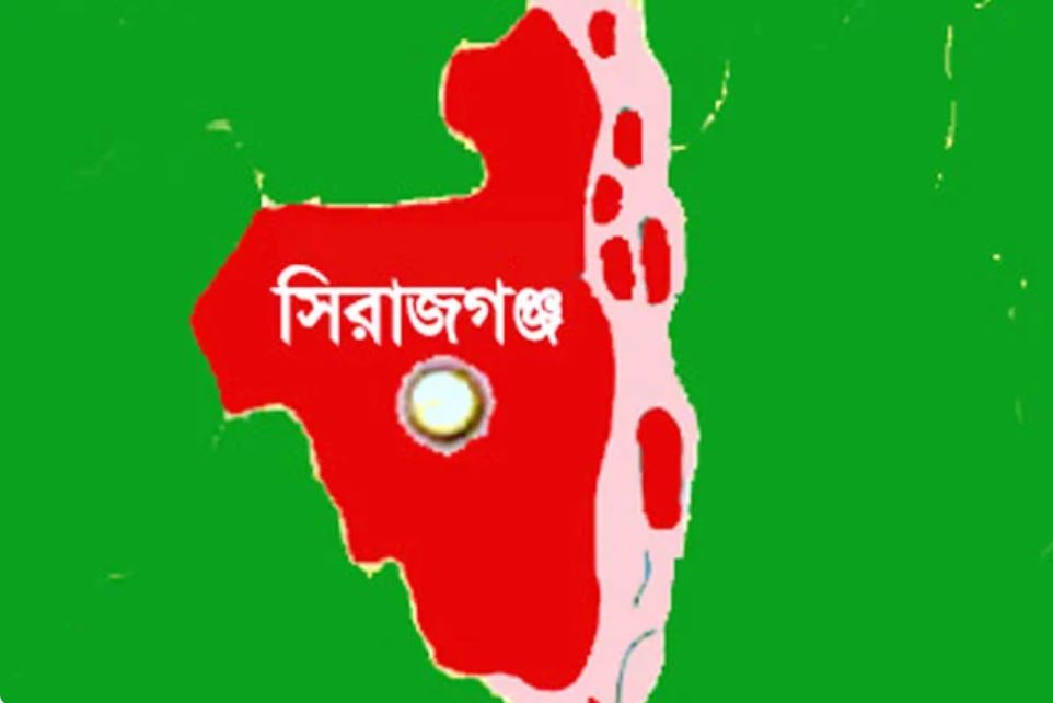 ট্রাক্টর নিয়ে বাড়ি ফ...