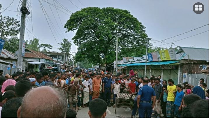 মহাসড়কে পড়ে ছিল নারী...