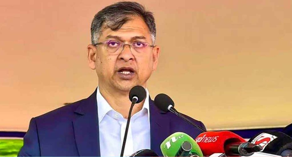 মোহাম্মদপুরের অপরাধীদের কড়া হুঁশিয়ারি স্বরাষ্ট্রমন্ত্রীর 
