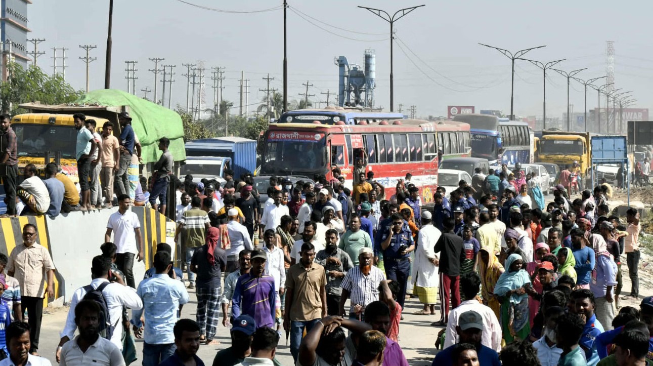 আমিনবাজারে ইটভাটা শ্...